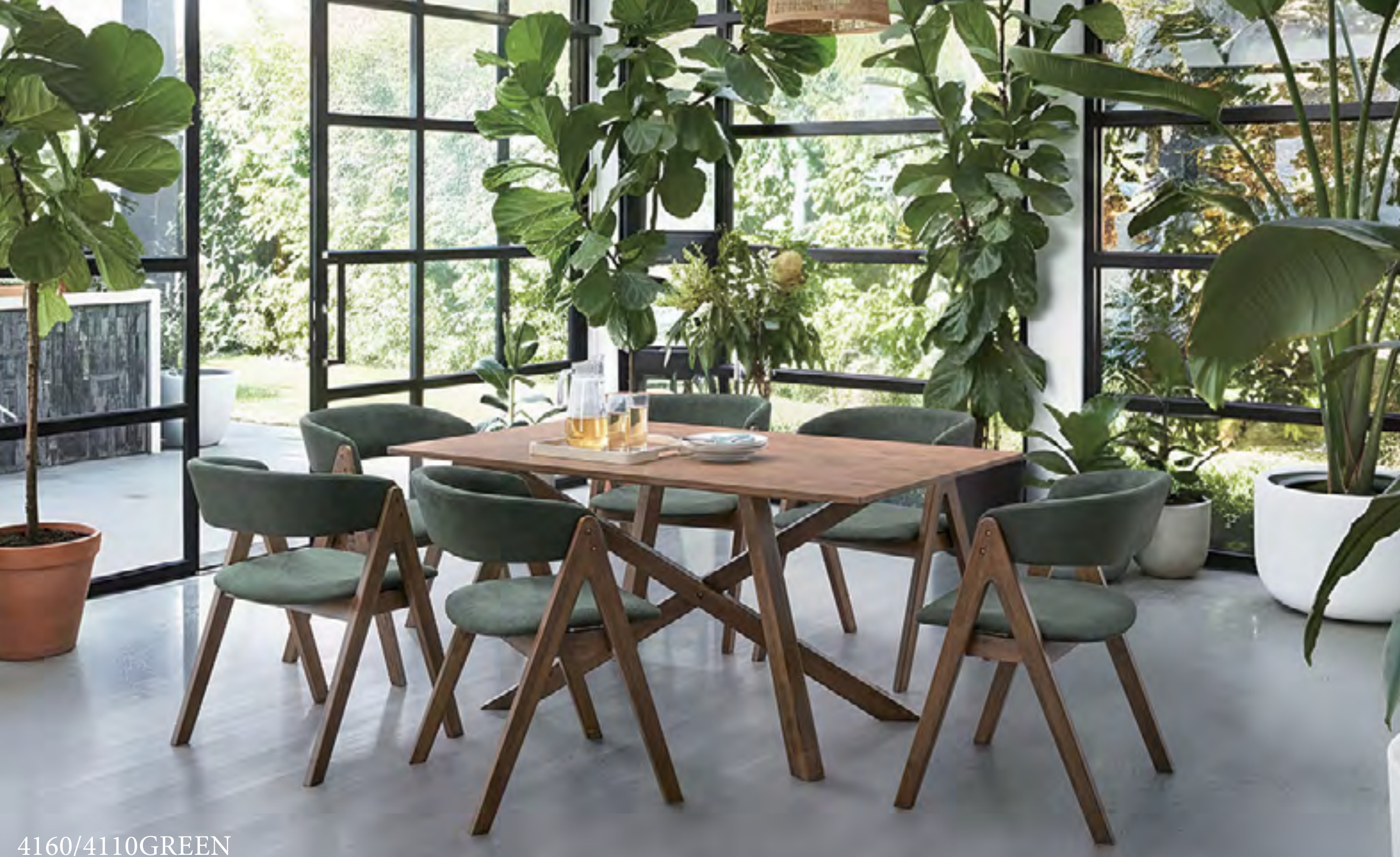 4160 / 4130 Solid Wood Dining Table Collection